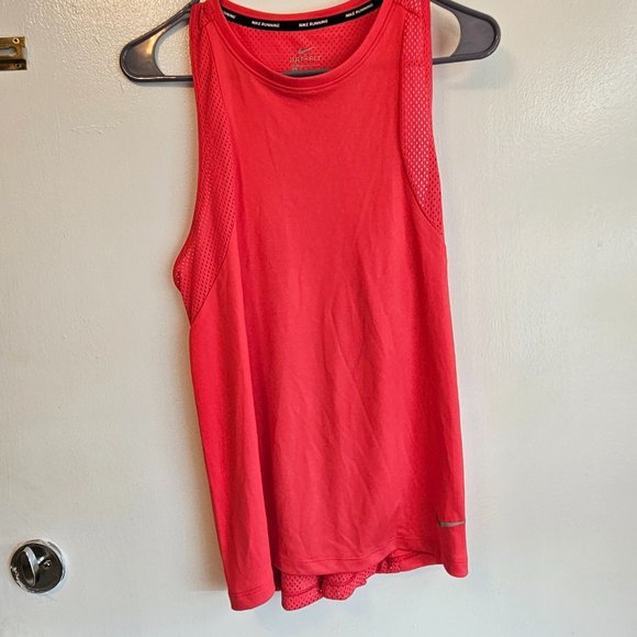 Nike Tops - Nike Women's Coral Dri-Fit Tank Top Small